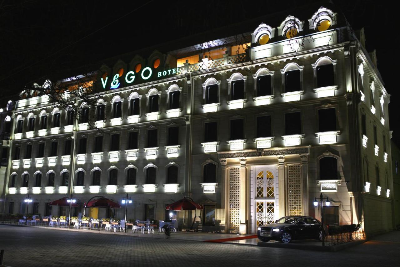 Vego Hotel Ganja Bagian luar foto