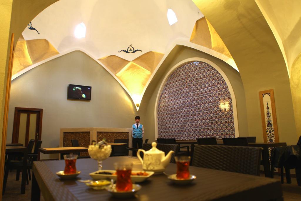 Vego Hotel Ganja Bagian luar foto